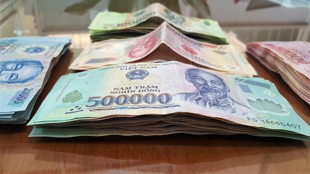 Phấn đấu tăng thu, tiết kiệm chi, bảo đảm giữ vững cân đối ngân sách nhà nước